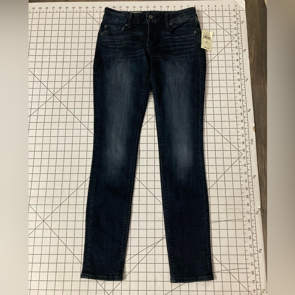 NWT Lucky Brand Women’s Size 00/24R Dark Wash Lolita‎ Skinny Jeans